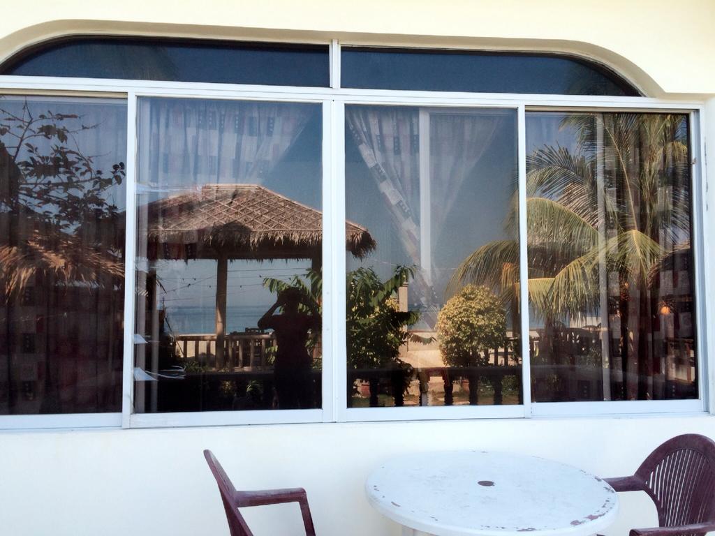 Oslob Garden Stay Beach Resort 外观 照片
